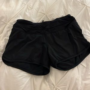 lululemon running shorts in almost new condition. Black. Size 8.